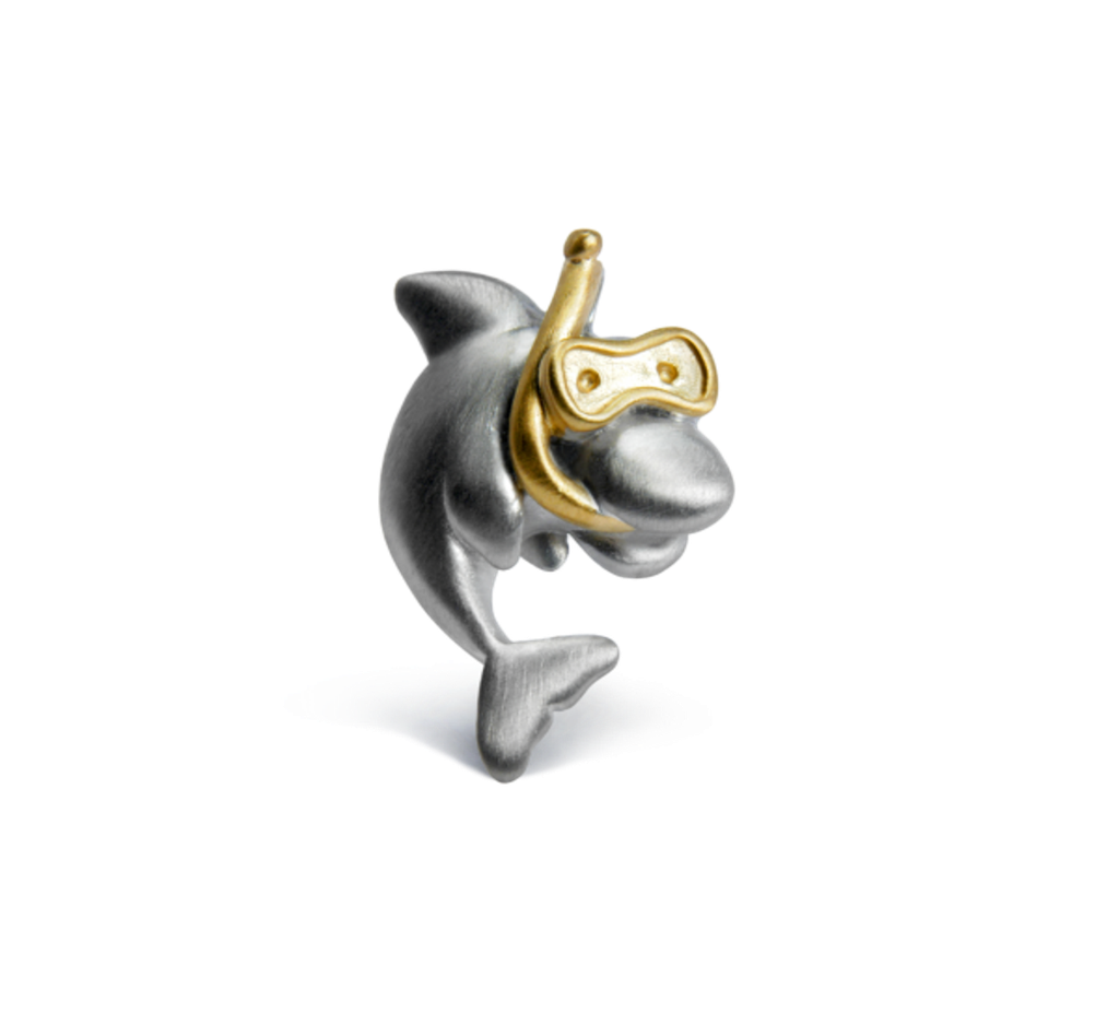 Baby shark pendant