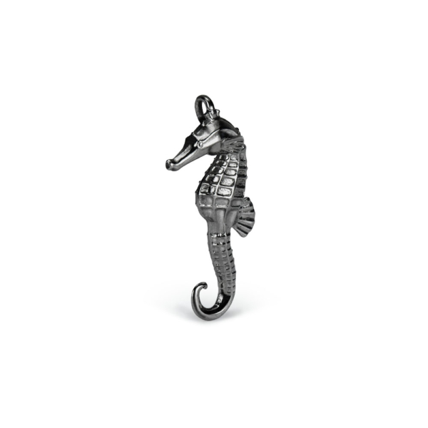 Seahorse pendant
