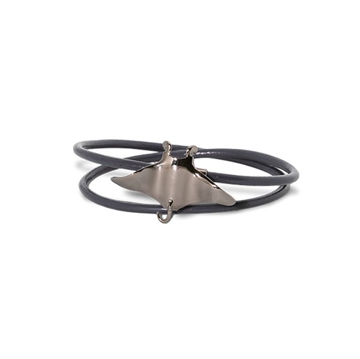 Double loop manta bracelet
