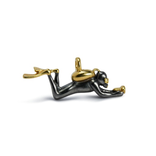 Explorer pendant