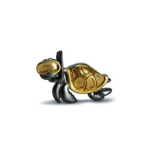 Turtle pendant
